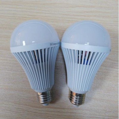 E27 Led rechargeable emergency light 9w 5hrs back up